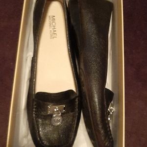 Micheal Kors soft leather dress shoes